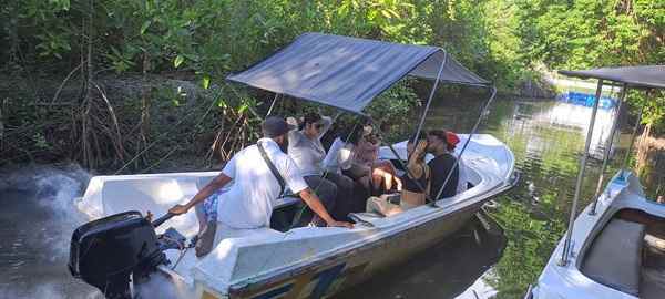 boat tour sunset cruise